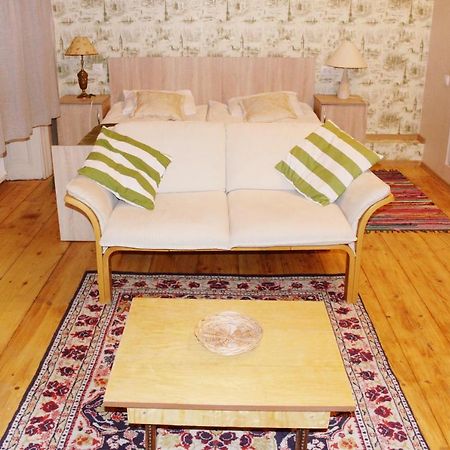 Solo Room Apartment Tbilisi Eksteriør bilde